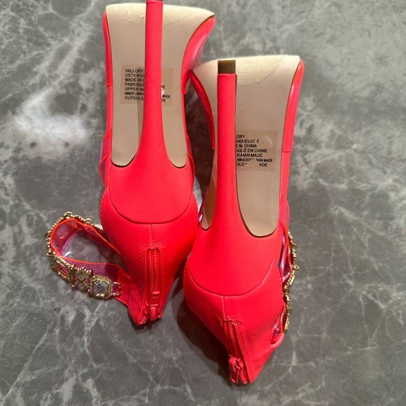 Fashion Nova Translucent Hot Pink Rhinestone Ankle Strap Pointed Toe Heels SZ 7 - Picture 6 of 6